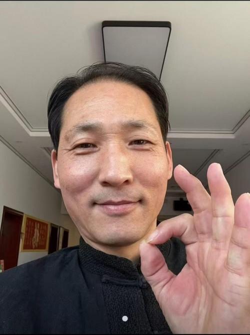 f458eb1a9e3b5733f2baa86a8bc8c979